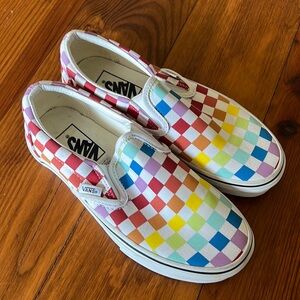 Slip-on Rainbow checkered Vans